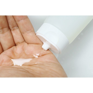 SKIN1004 Madagascar Centella Tone Brightening Cleansing Gel Foam 125ml